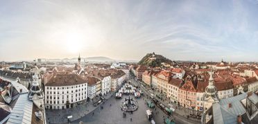 Grazer Hauptplatz vom Rathausturm