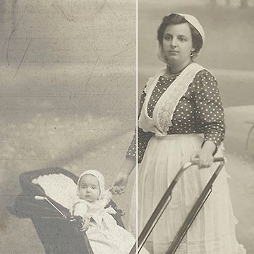 Altes Foto einer Frau mit Kinderwagen
